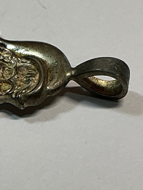 Vintage Sterling Silver Jolly Santa Clause Head Pendant. 1 1/8 inches long - Picture 5 of 8